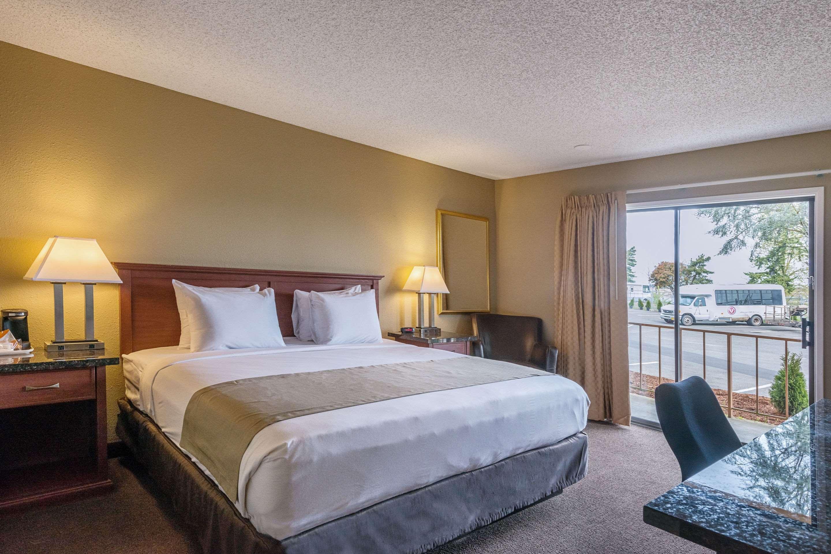 Rodeway Inn & Suites Portland - Jantzen Beach Zewnętrze zdjęcie